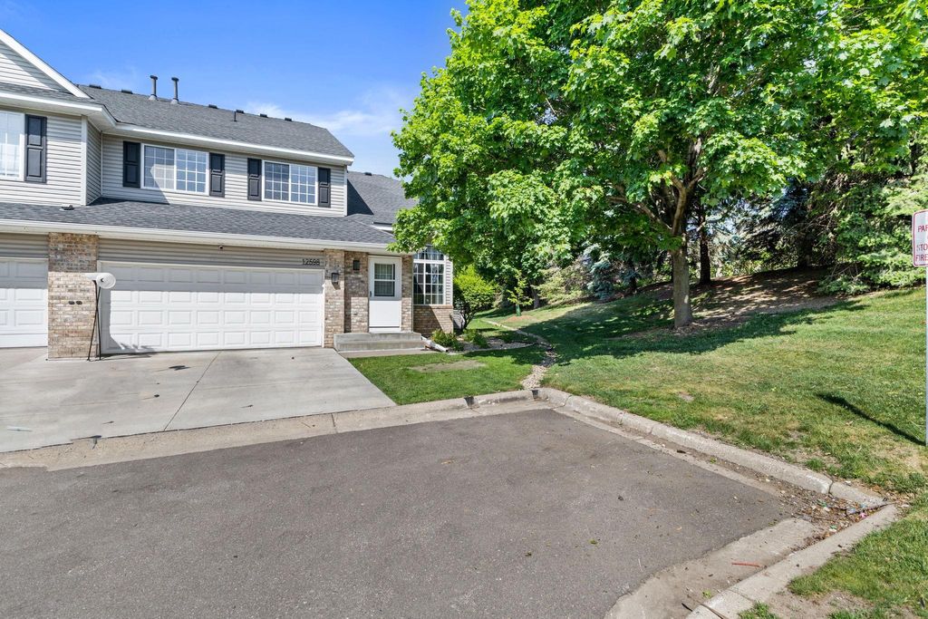 Photo of 12598 74th Avenue N, Maple Grove, MN 55369 (MLS # 7084826)