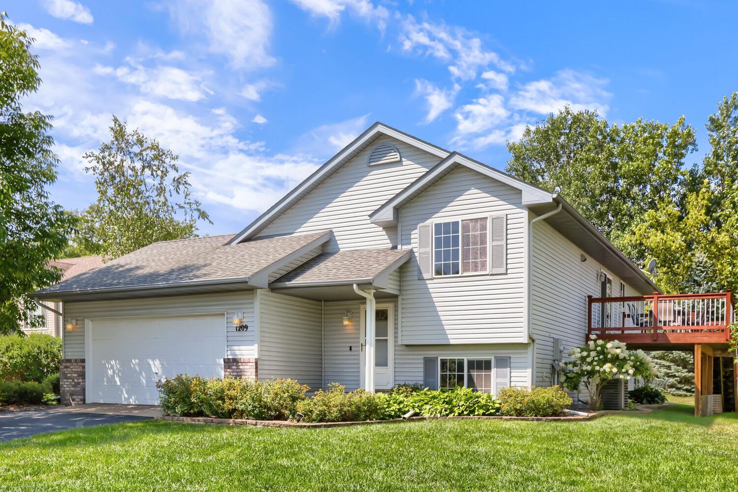 1209 Roberts Road