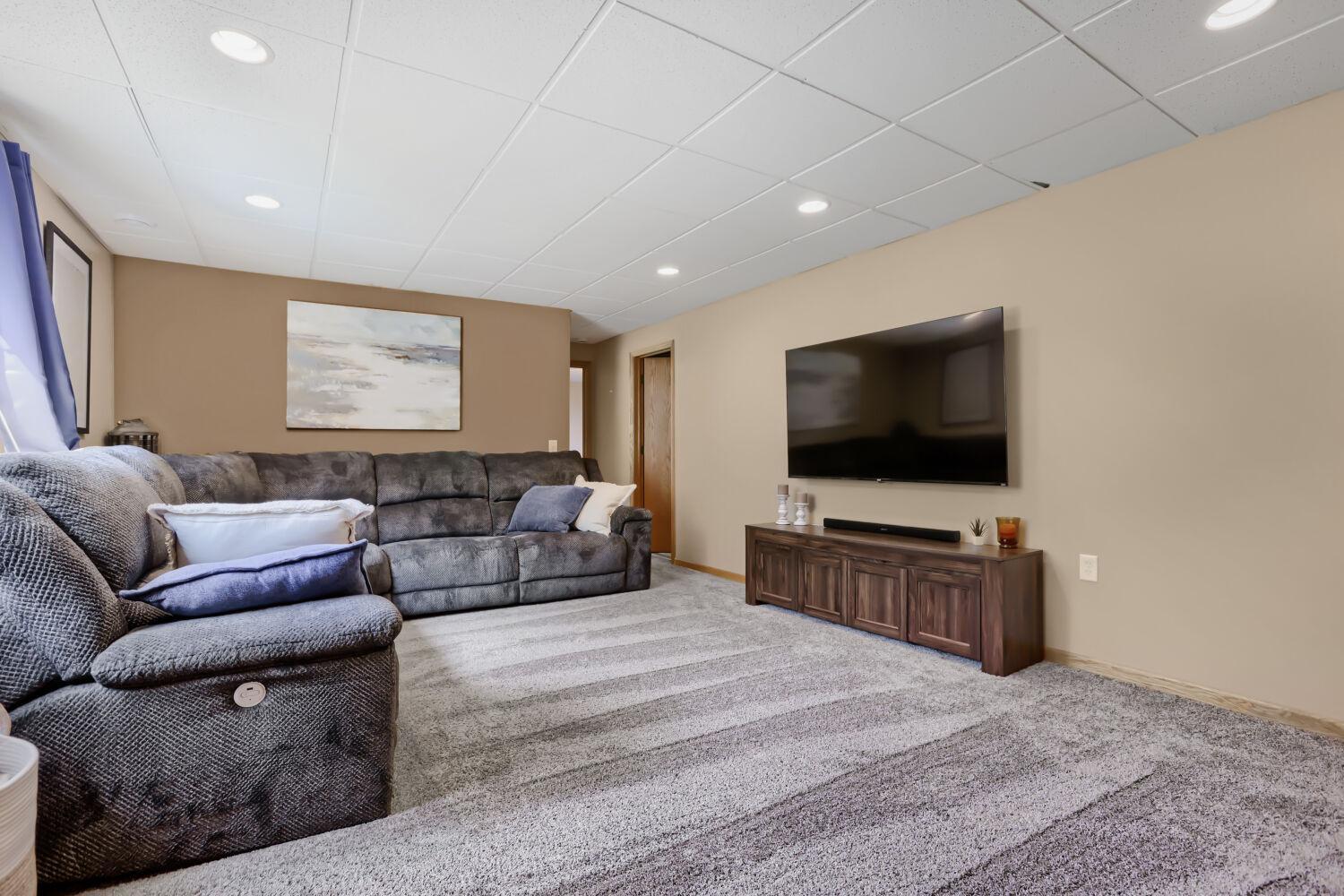 1209 Roberts Road