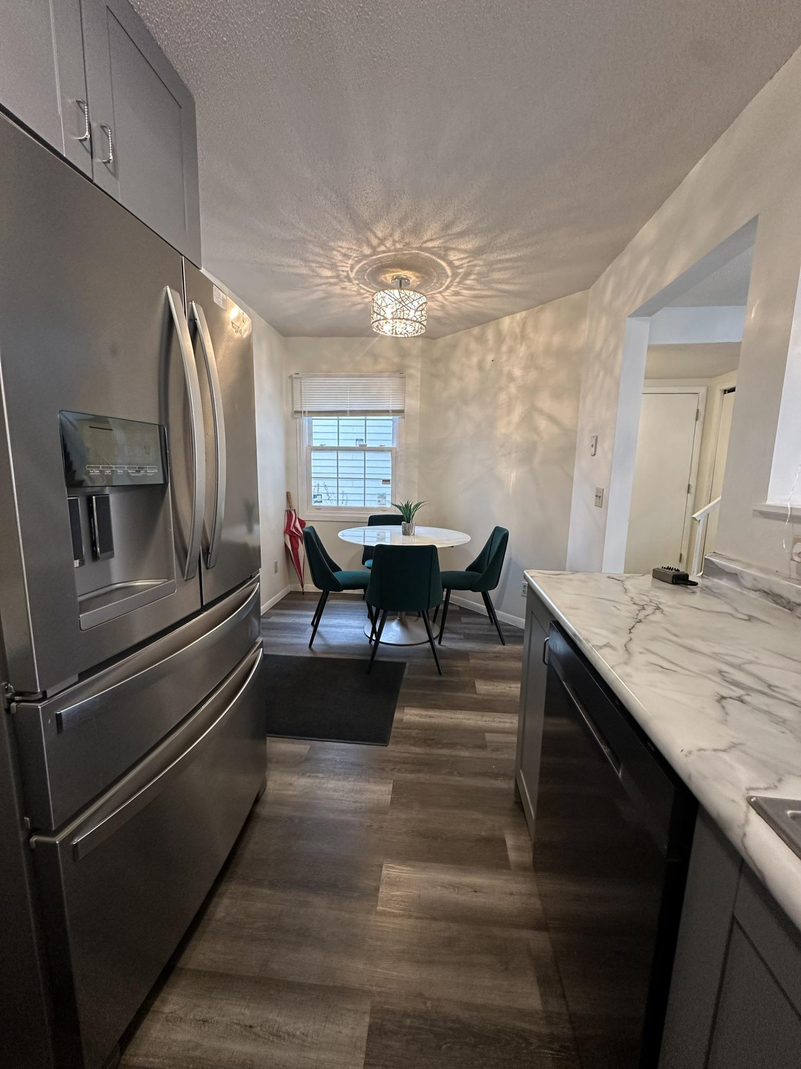 1612 Rose Hill Circle