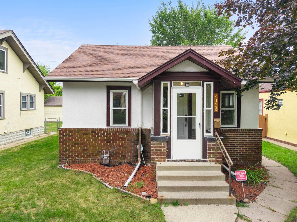 Photo of 4126 Sheridan Avenue N, Minneapolis, MN 55412 (MLS # 7149378)