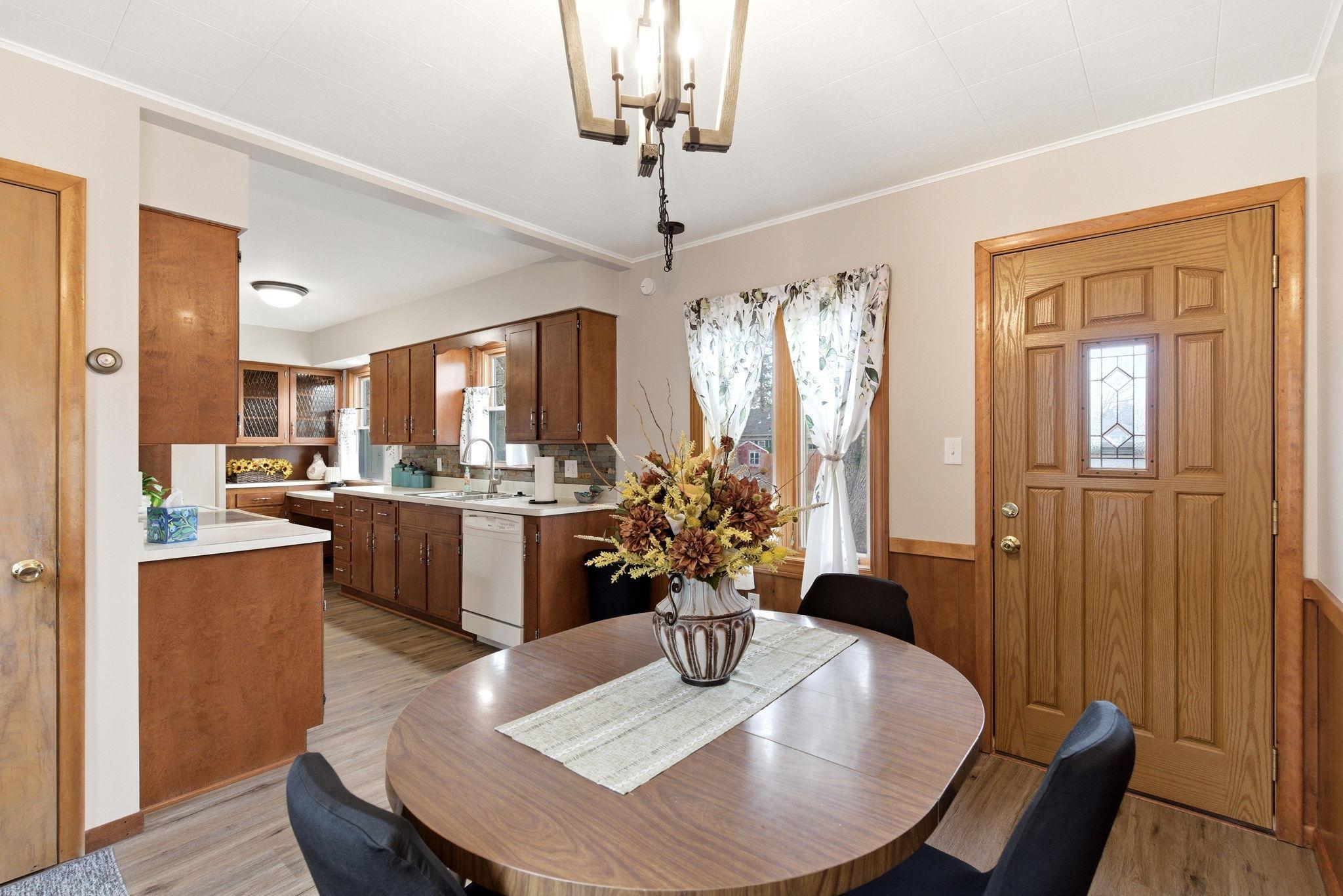 5808 Nevada Avenue N