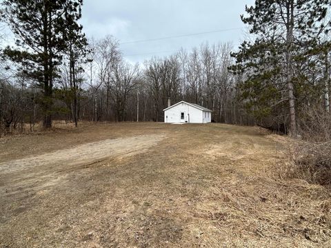 5814 36th Street NW Akeley MN 56433