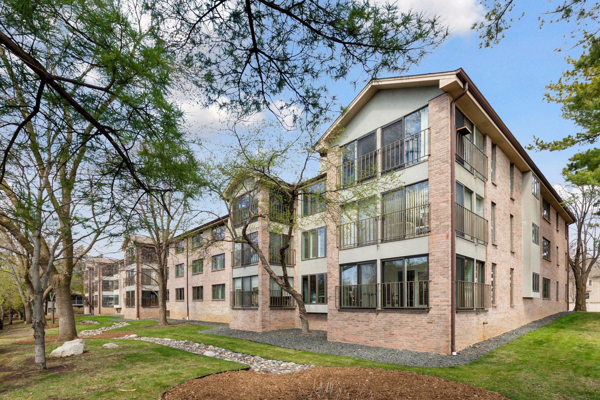 5501 Village Drive 202