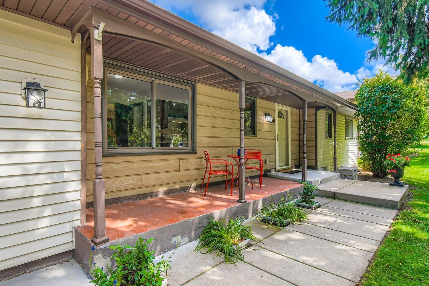 4250 Victoria Street N