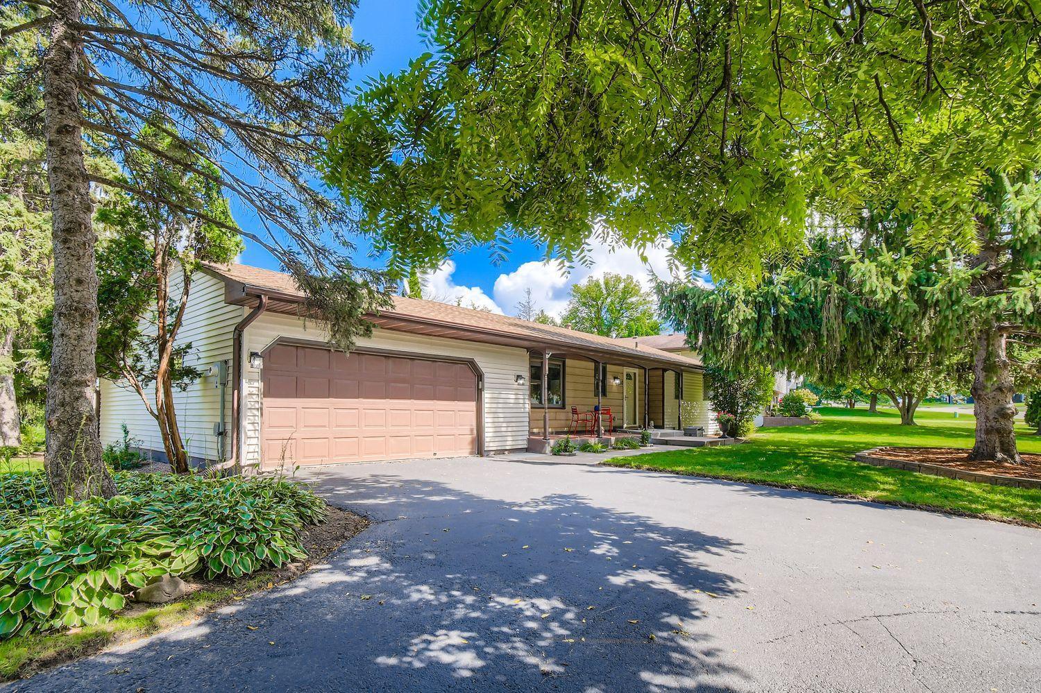 4250 Victoria Street N