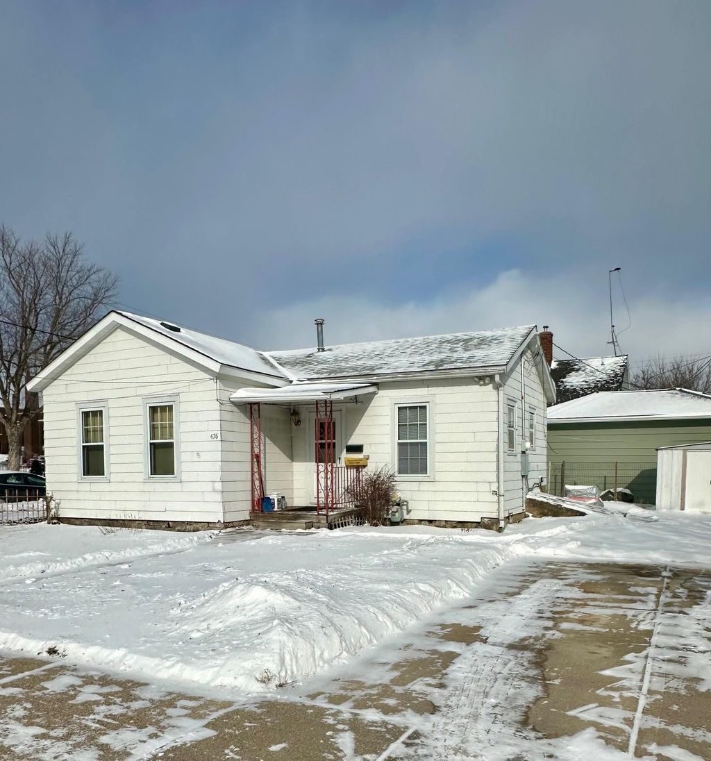 Photo of 476 W Sanborn Street, Winona, MN 55987 (MLS # 7011750)