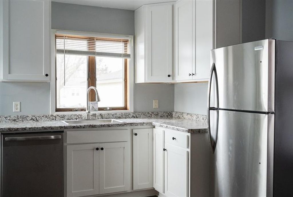 Photo of 843 Washington Memorial Drive, Saint Cloud, MN 56301 (MLS # 7028157)