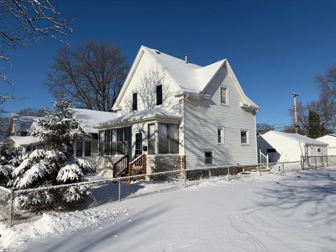 1009 Sherburne Avenue Saint Paul MN 55104