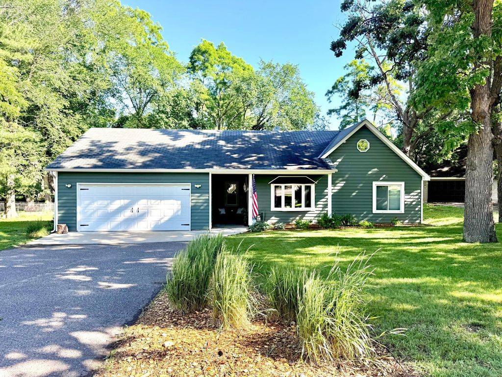 Photo of 1381 Mississippi Street NE, Fridley, MN 55432 (MLS # 7093665)