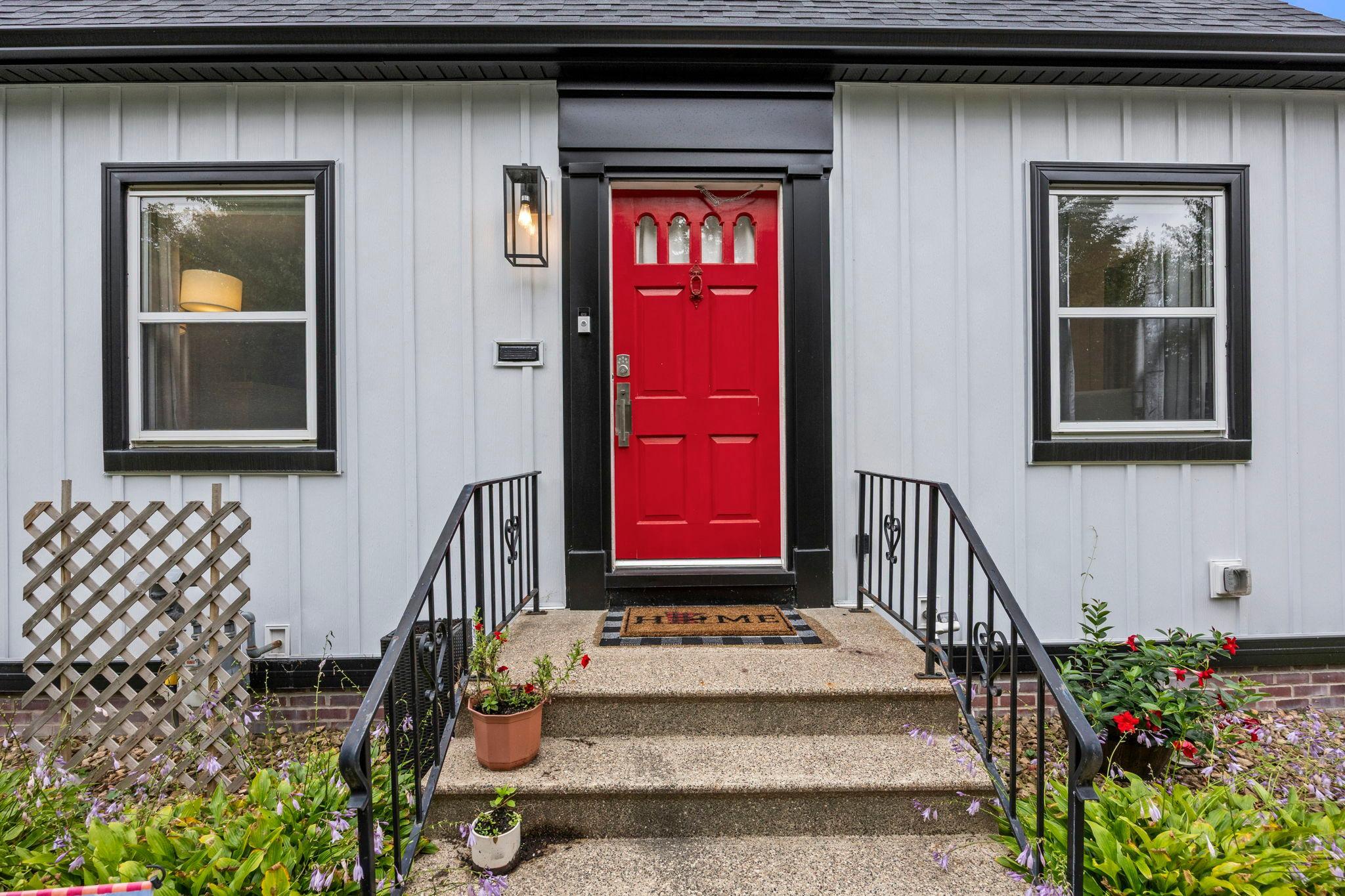 966 Eleanor Avenue