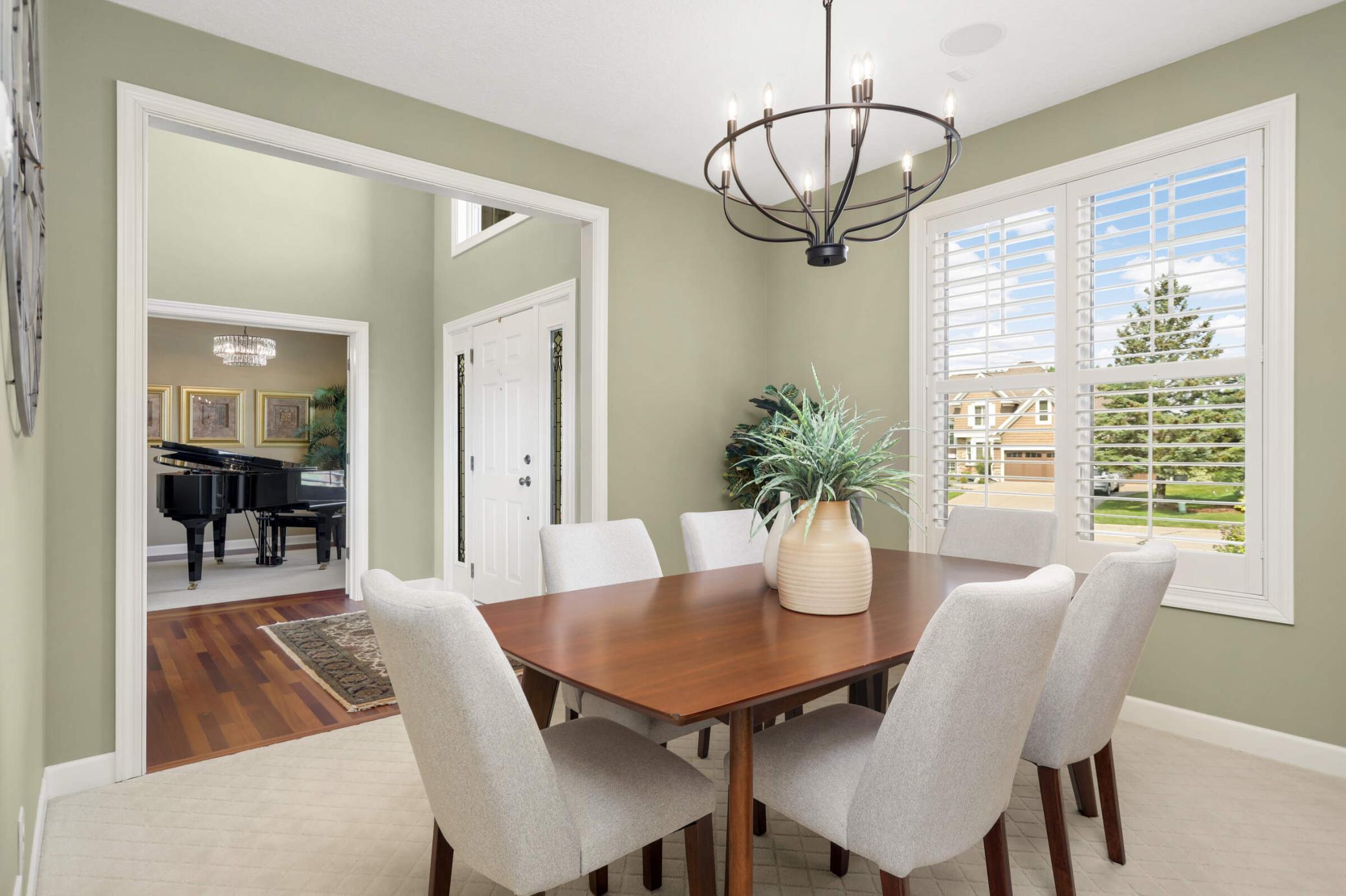 8918 Springwood Drive