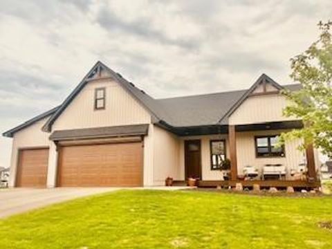 19795 Henning Avenue Lakeville MN 55044
