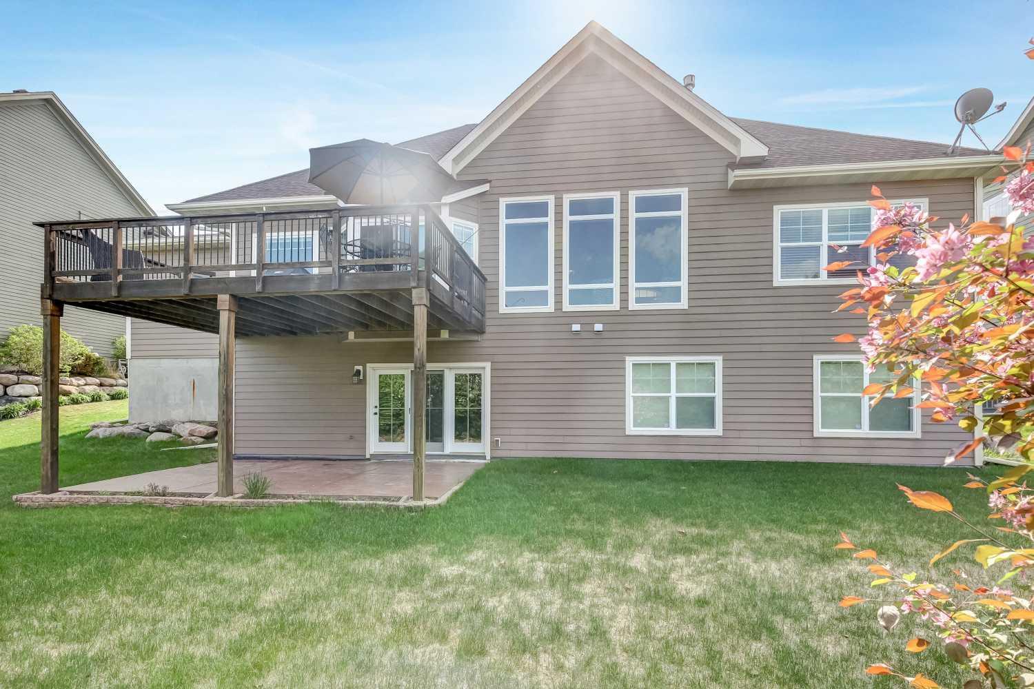 4430 Bluebell Trail S