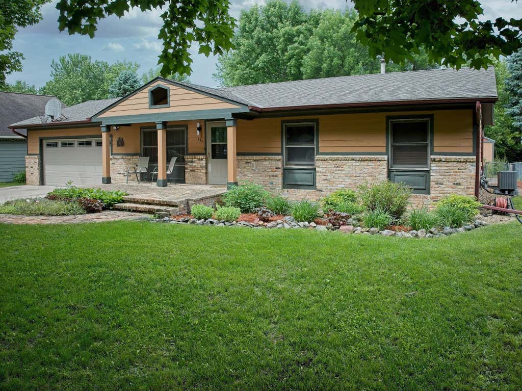 Photo of 492 Shady Ridge Road NW, Hutchinson, MN 55350 (MLS # 7105767)