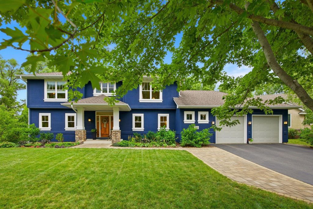 Photo of 692 Shelerud Drive, Eagan, MN 55123 (MLS # 7076984)