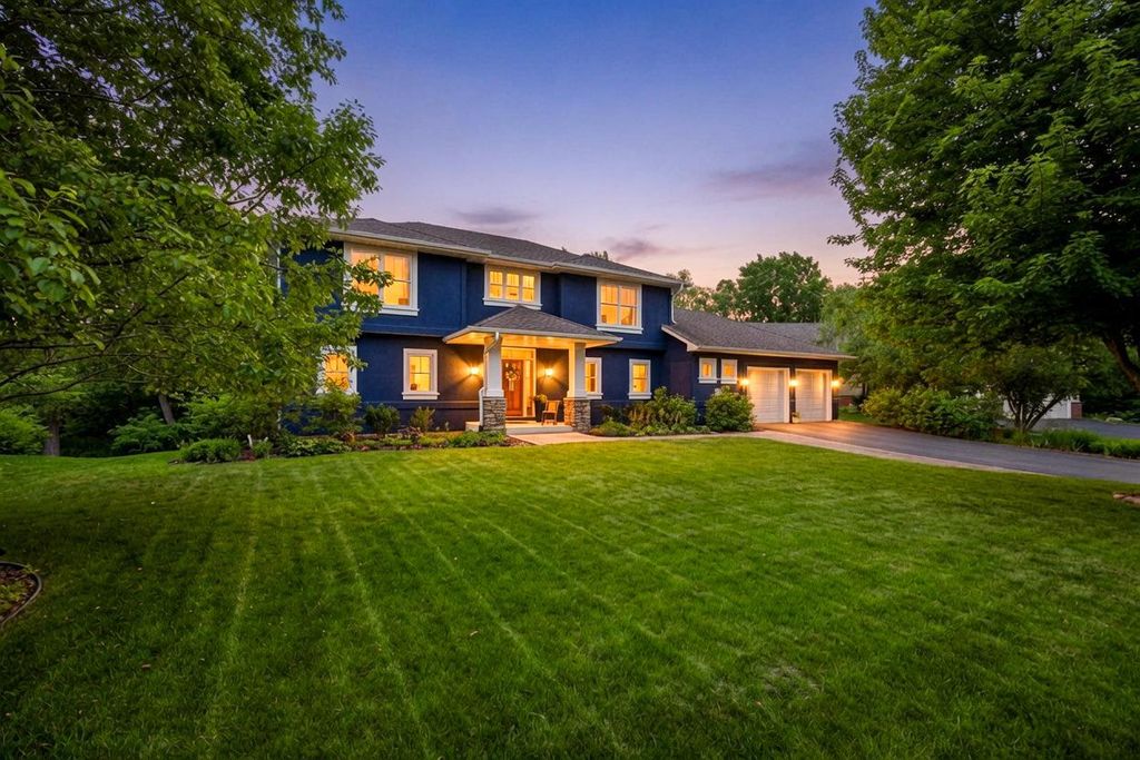 Photo of 692 Shelerud Drive, Eagan, MN 55123 (MLS # 7076984)