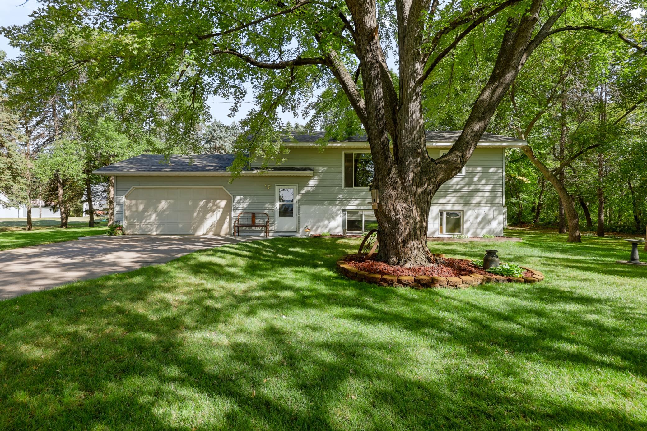 909 County Road 120