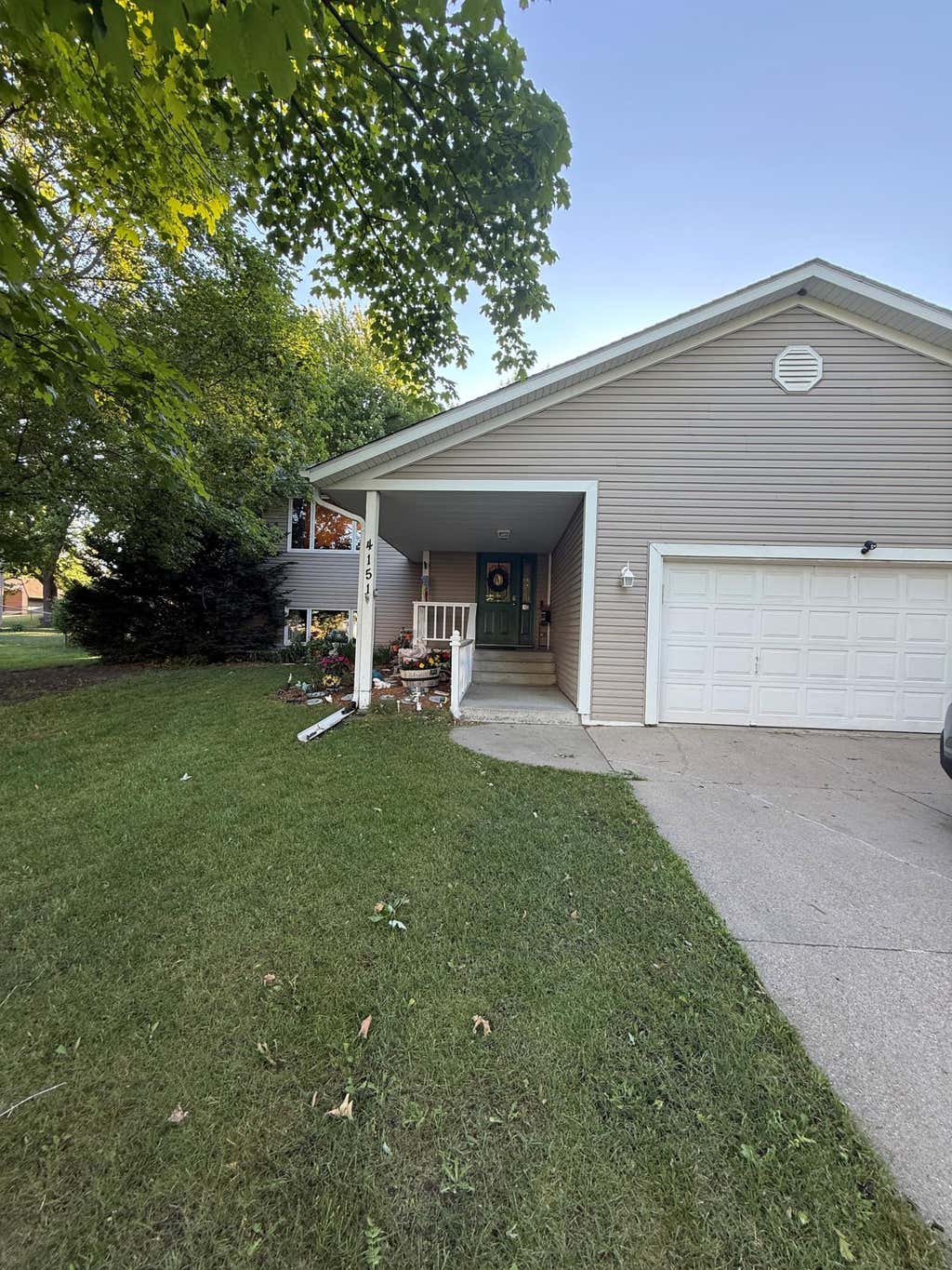 Photo of 4151 Valley View Street, Saint Bonifacius, MN 55375 (MLS # 7093520)