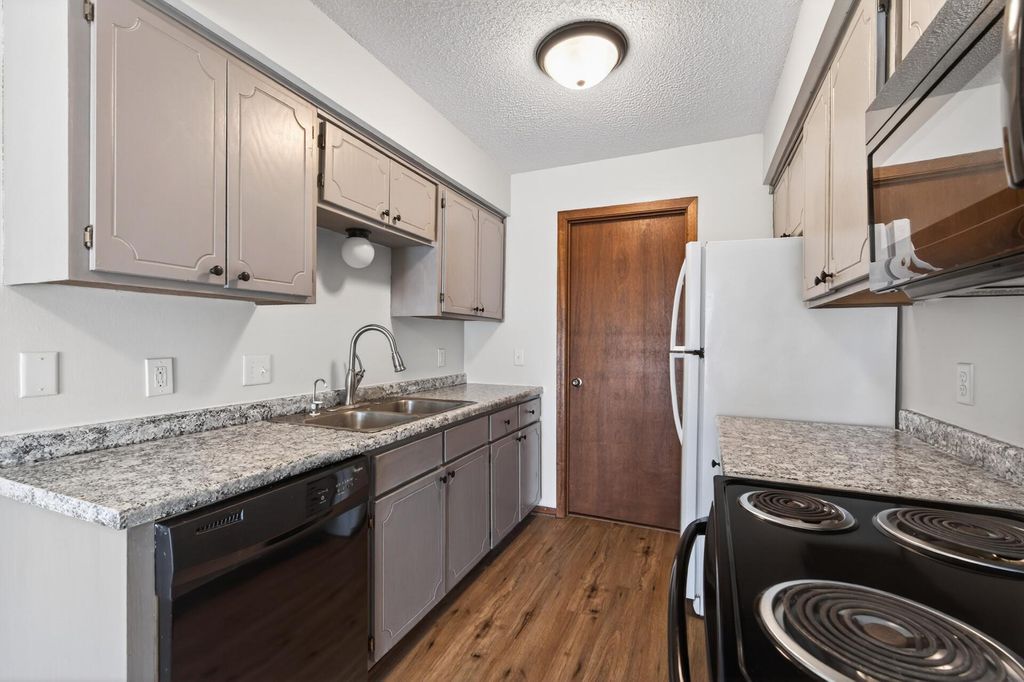 Photo of 2841 67th Lane N, Brooklyn Center, MN 55430 (MLS # 7074282)