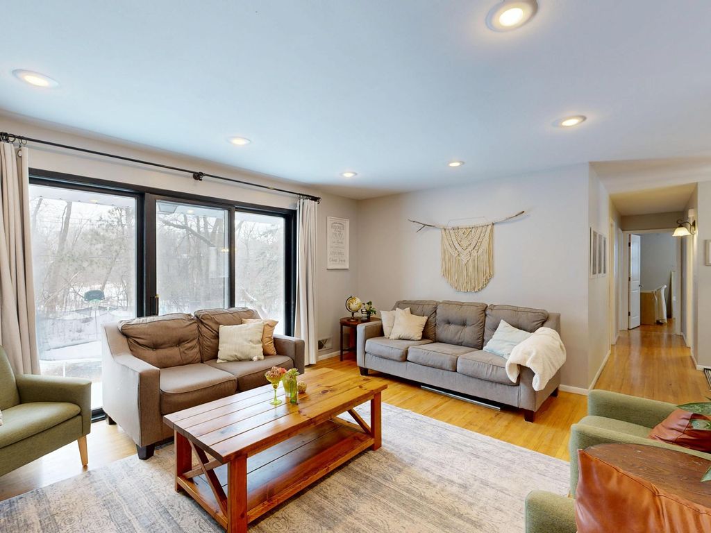 Photo of 3189 Midland Avenue, White Bear Lake, MN 55110 (MLS # 7006327)