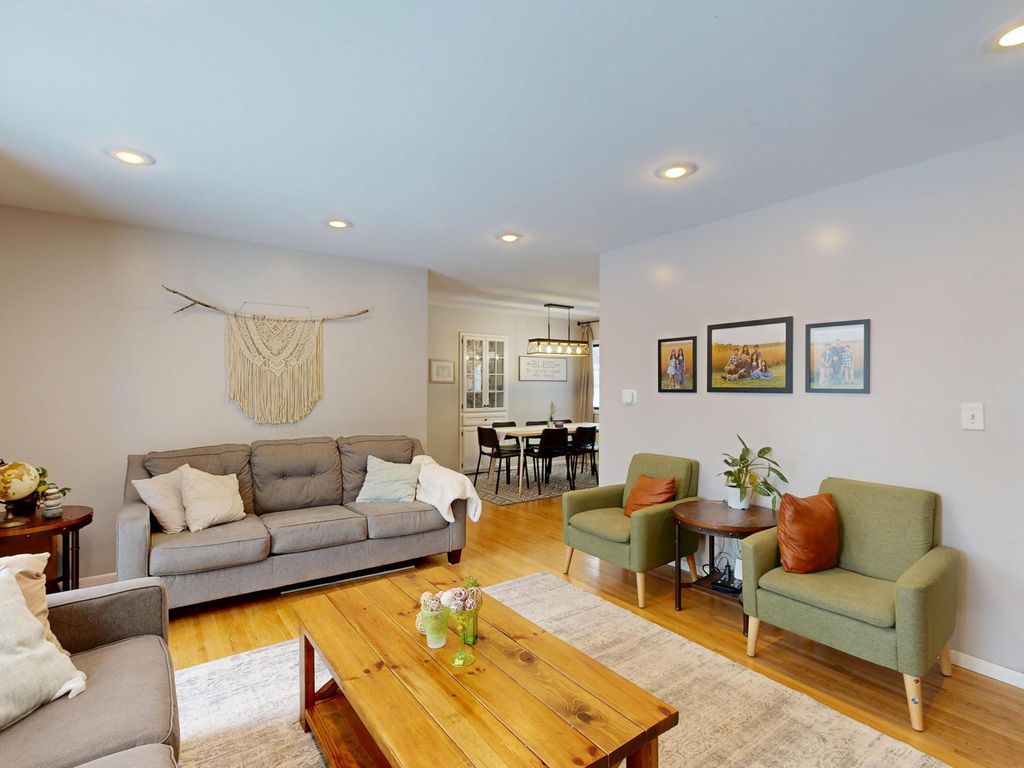 Photo of 3189 Midland Avenue, White Bear Lake, MN 55110 (MLS # 7006327)