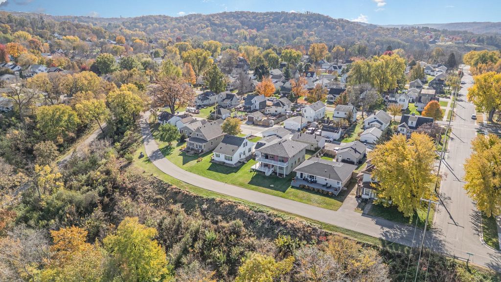 Photo of 1815 Grandview Avenue, Red Wing, MN 55066 (MLS # 6822657)