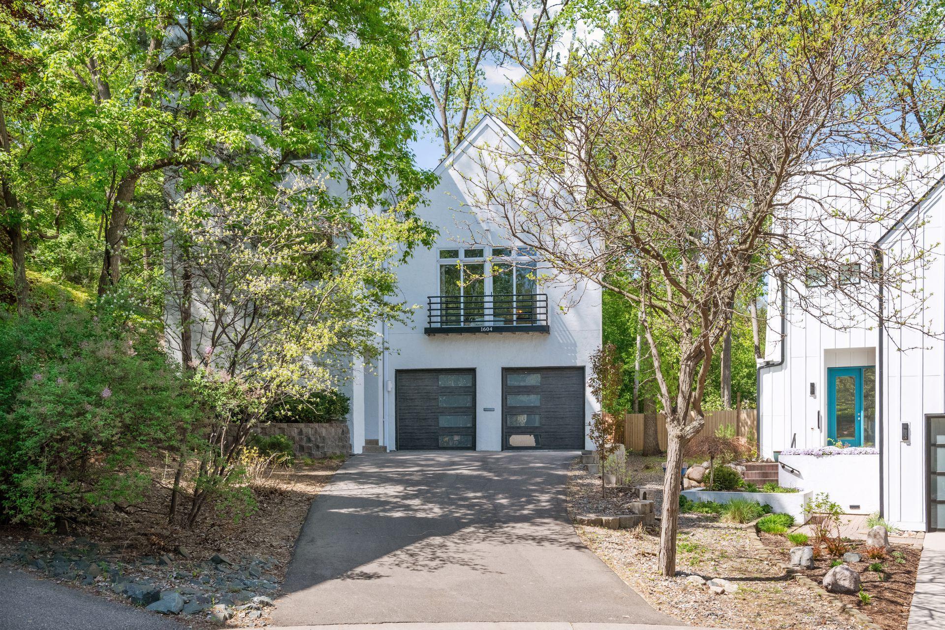 1604 Northrop Lane