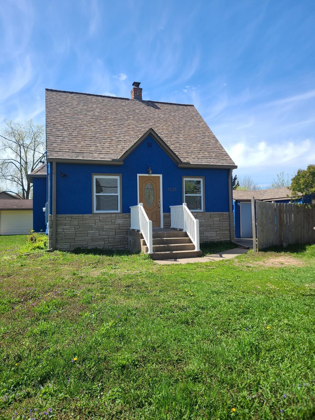 Photo of 7525 Brunswick Avenue N, Brooklyn Park, MN 55443 (MLS # 7065874)