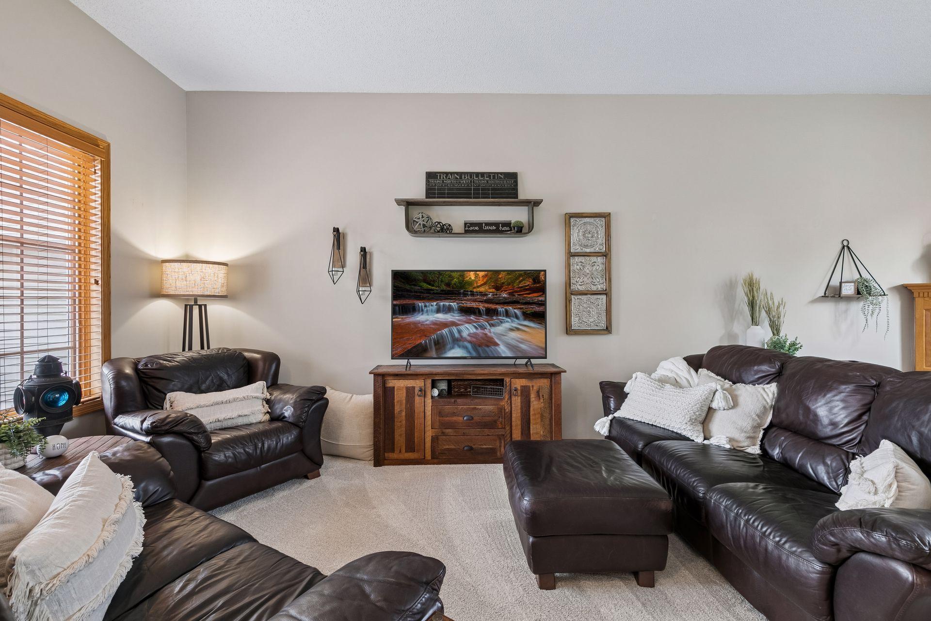 4637 Aspen Ridge Circle