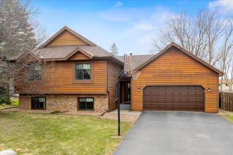 3807 Riverton Avenue Eagan MN 55122