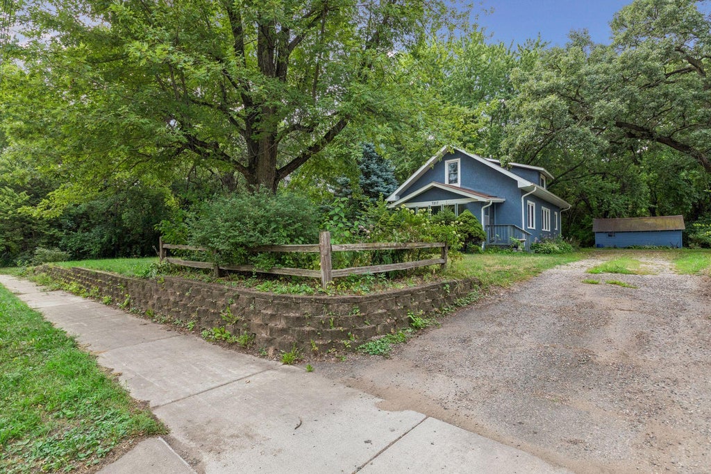 Photo of 7217 63rd Avenue N, Brooklyn Park, MN 55428 (MLS # 7134823)