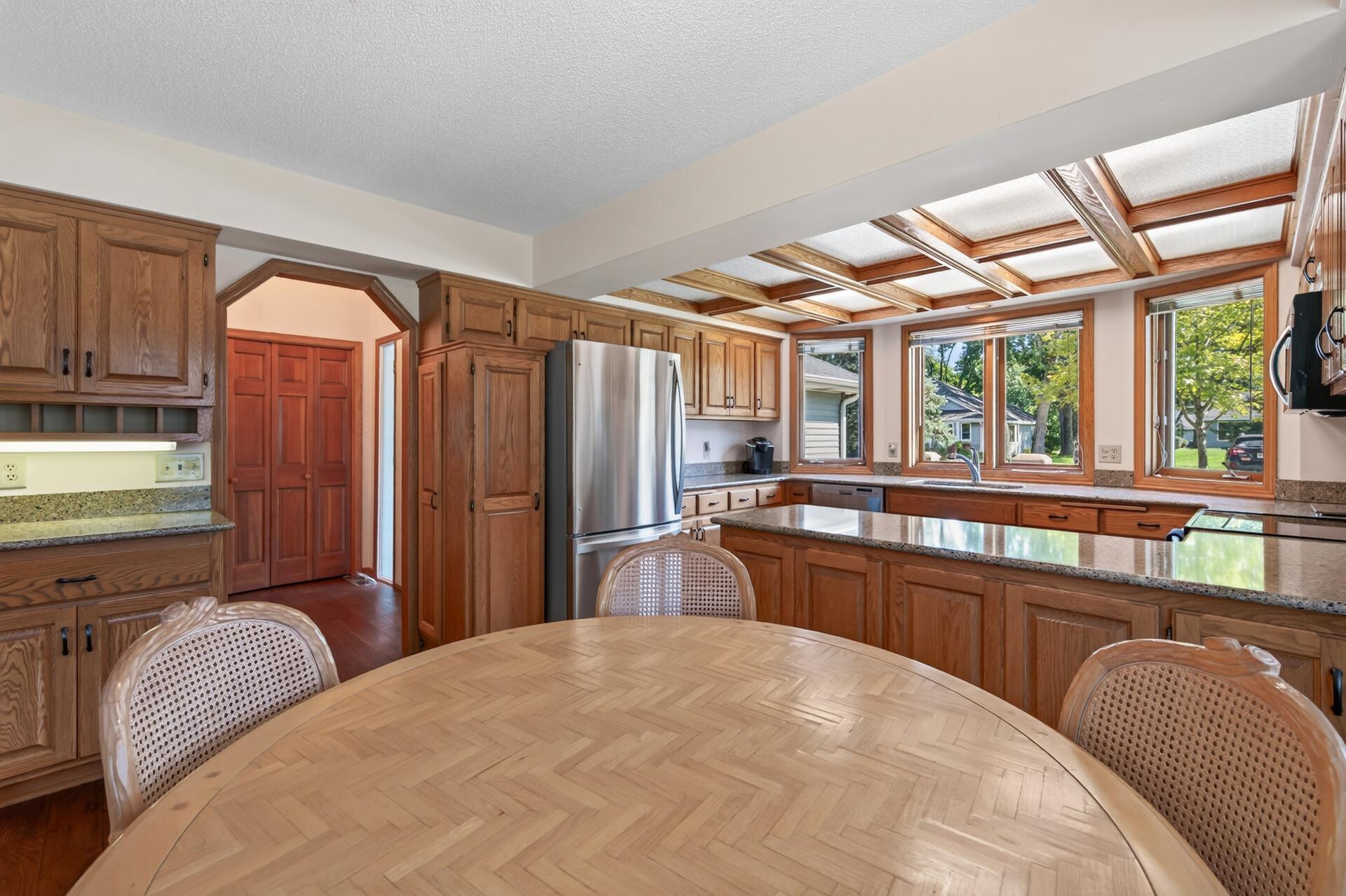 1144 Lois Court