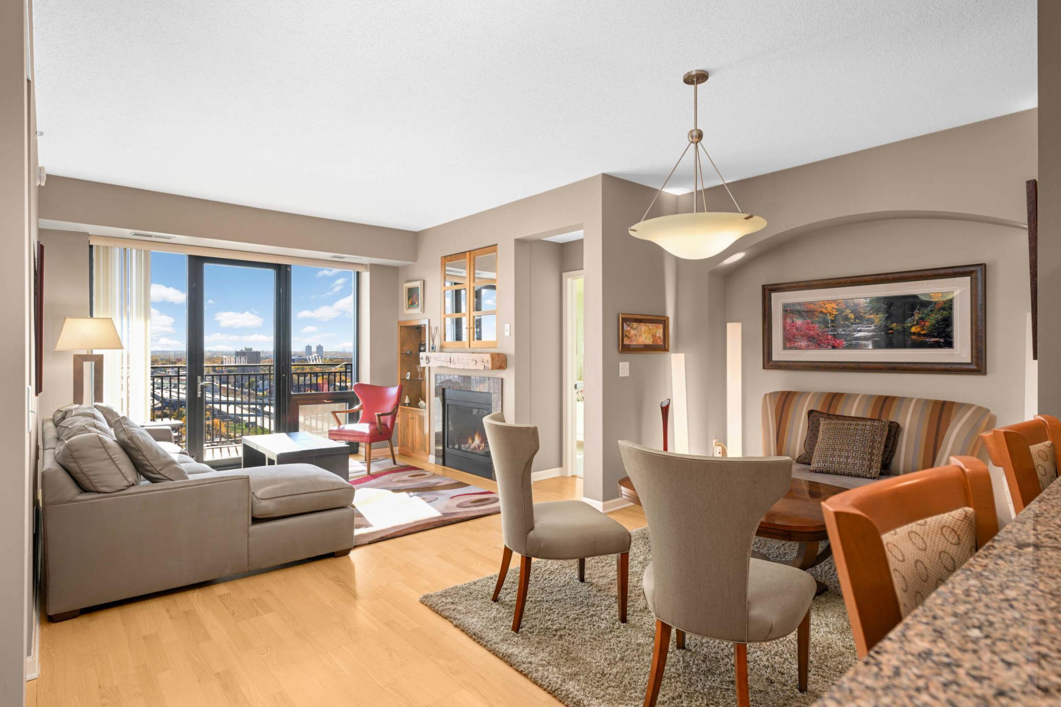 500 E Grant Street 1507