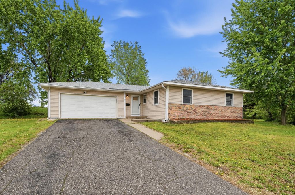 Photo of 5038 N 4th Street, Minneapolis, MN 55430 (MLS # 7068339)
