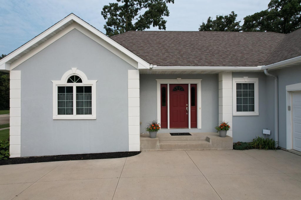 Photo of 2449 Sand Trap Lane SE, Rochester, MN 55904 (MLS # 7123513)