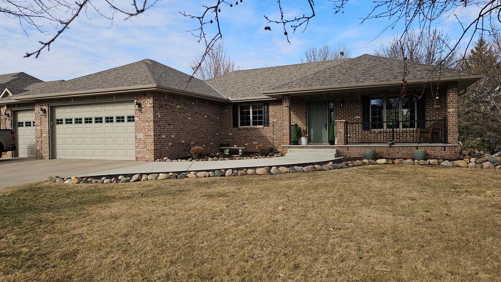 Photo of 1703 5th Avenue N, Sauk Rapids, MN 56379 (MLS # 7042911)