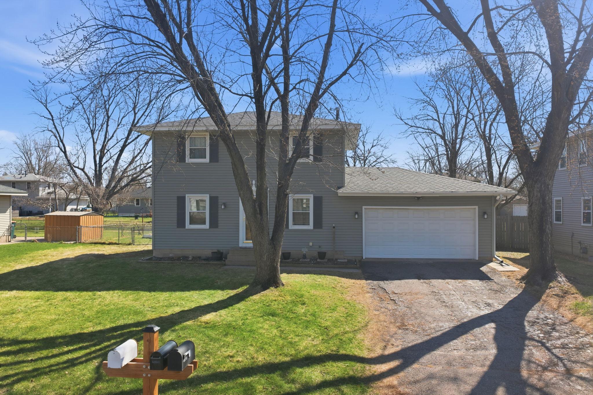 10819 President Drive NE