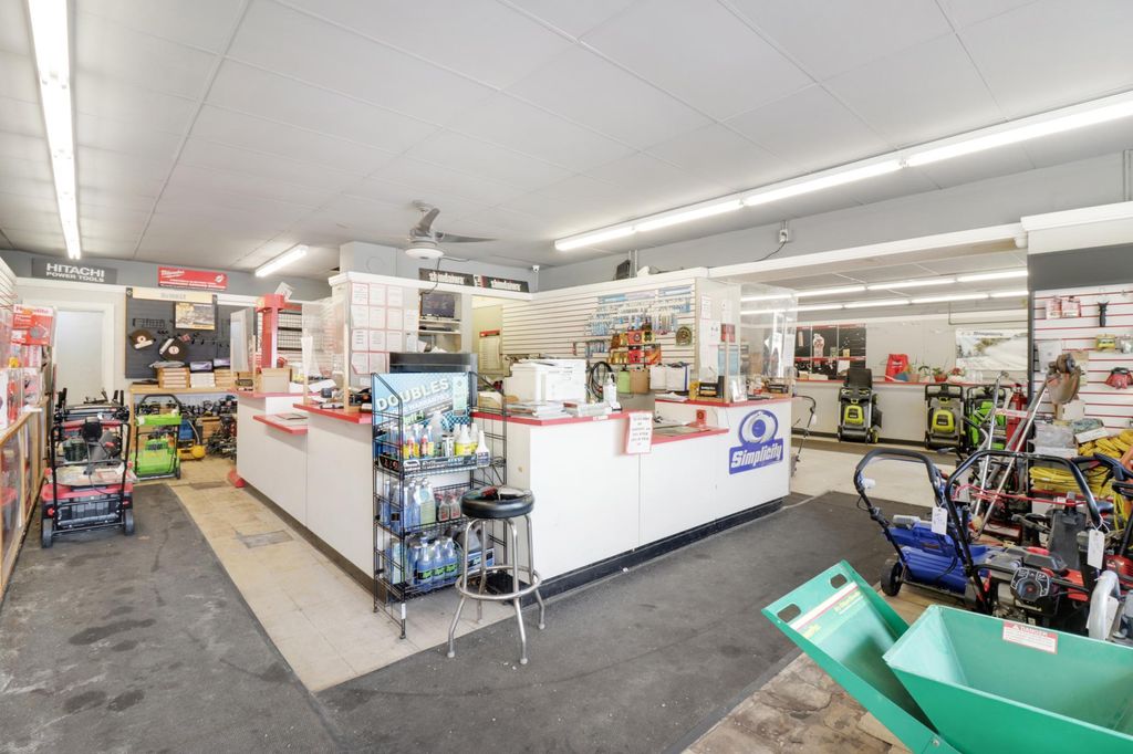 Photo of 1260 Payne Avenue, Saint Paul, MN 55130 (MLS # 7014647)