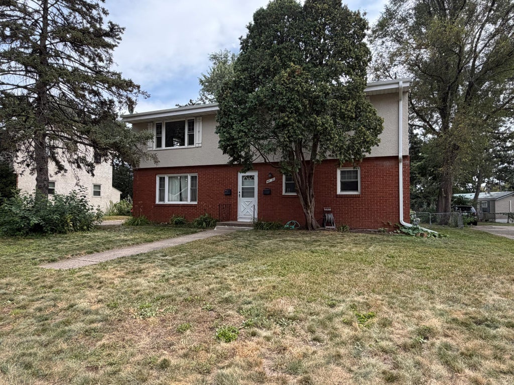 Photo of 421 W 74th Street, Richfield, MN 55423 (MLS # 7135943)