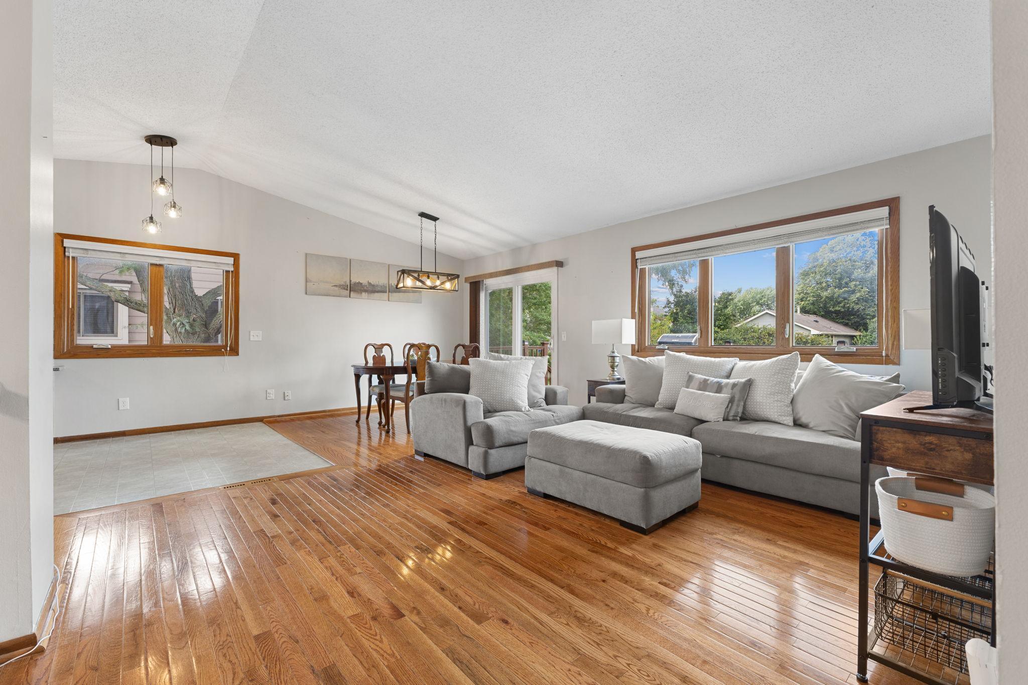 4287 Fox Ridge Road