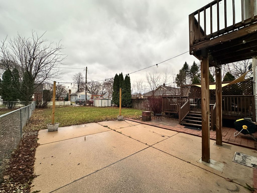 Photo of 807 6th Avenue SW, Austin, MN 55912 (MLS # 6821575)