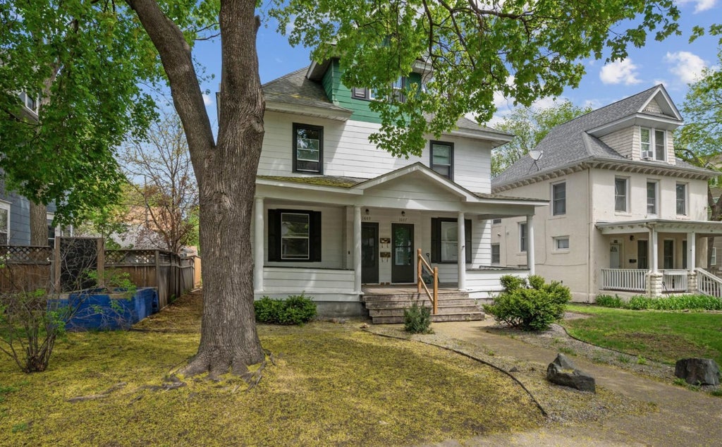 Photo of 1607 Van Buren Avenue, Saint Paul, MN 55104 (MLS # 7148007)