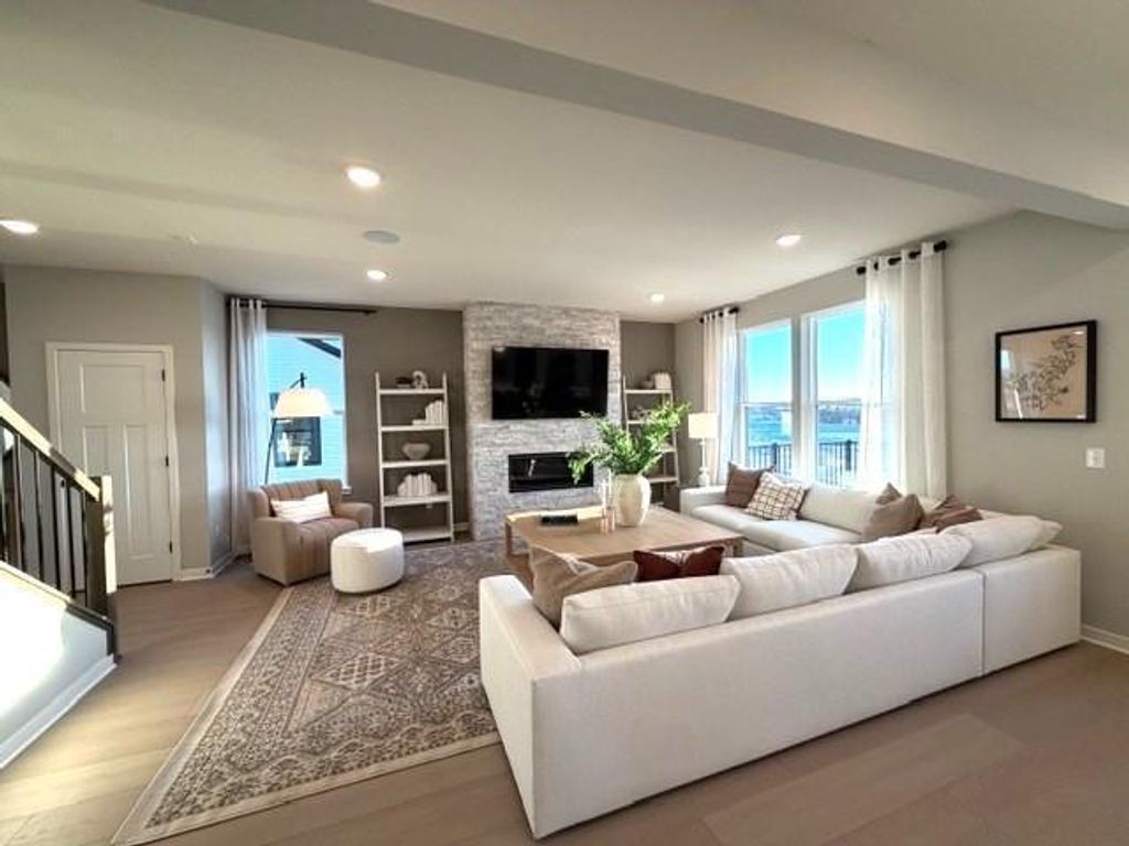 Photo of 1585 Norbert Lane, Shakopee, MN 55379 (MLS # 7032416)