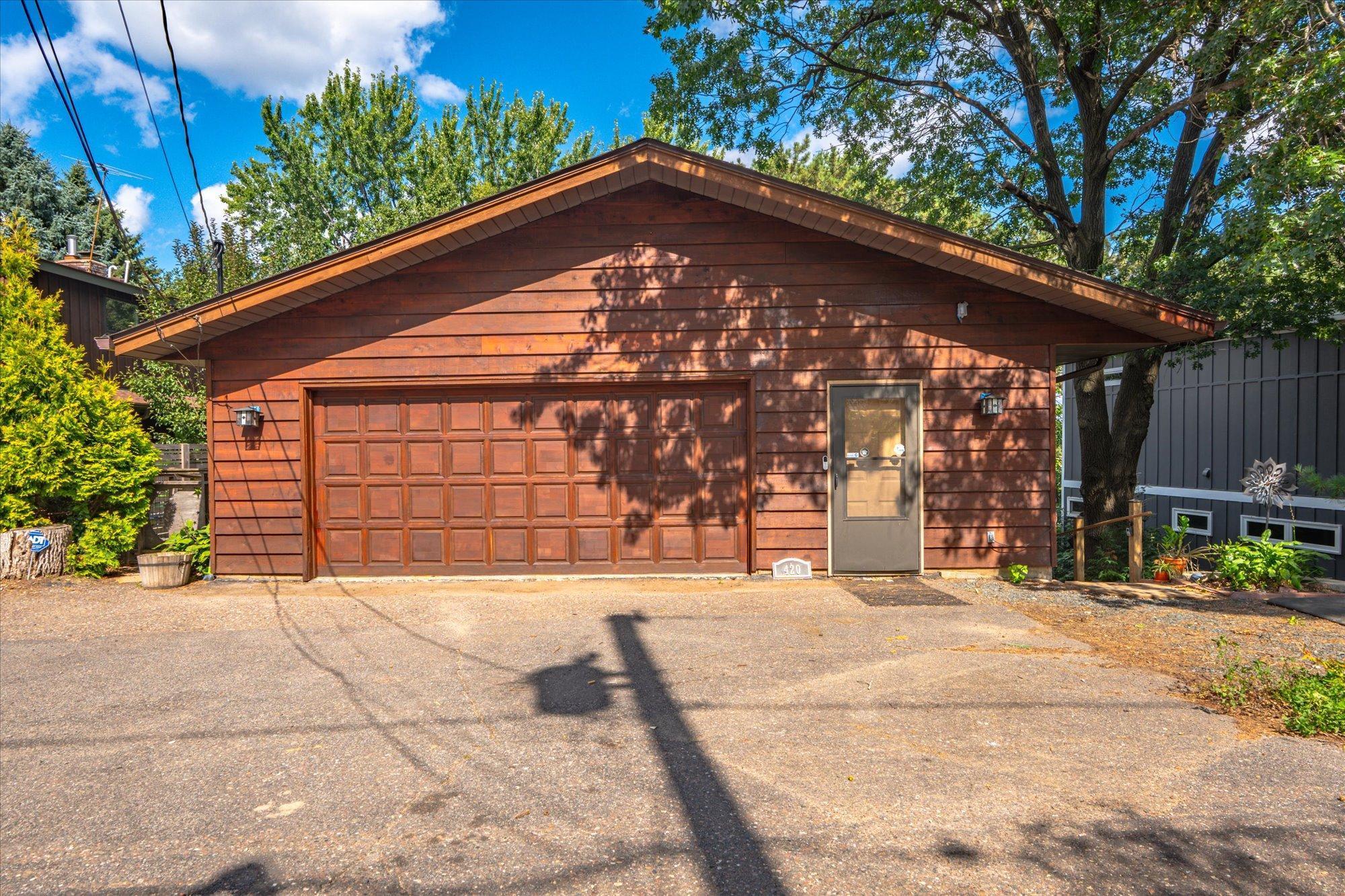 420 McCarrons Boulevard S