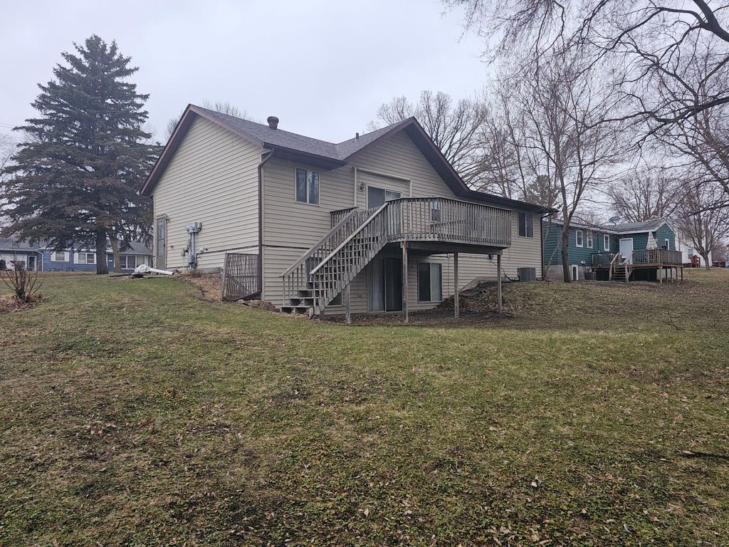 Photo of 1121 S Vine Street, Fergus Falls, MN 56537 (MLS # 7053696)