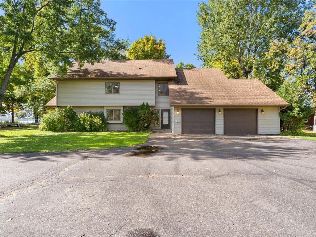 Photo of 1185 Lake Shore Boulevard, Wahkon, MN 56386 (MLS # 7076375)