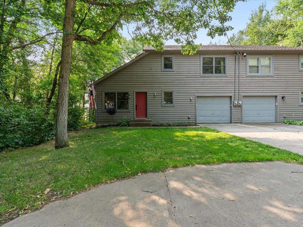 Photo of 30926 N Lakeview Drive, Breezy Point, MN 56472 (MLS # 7126797)