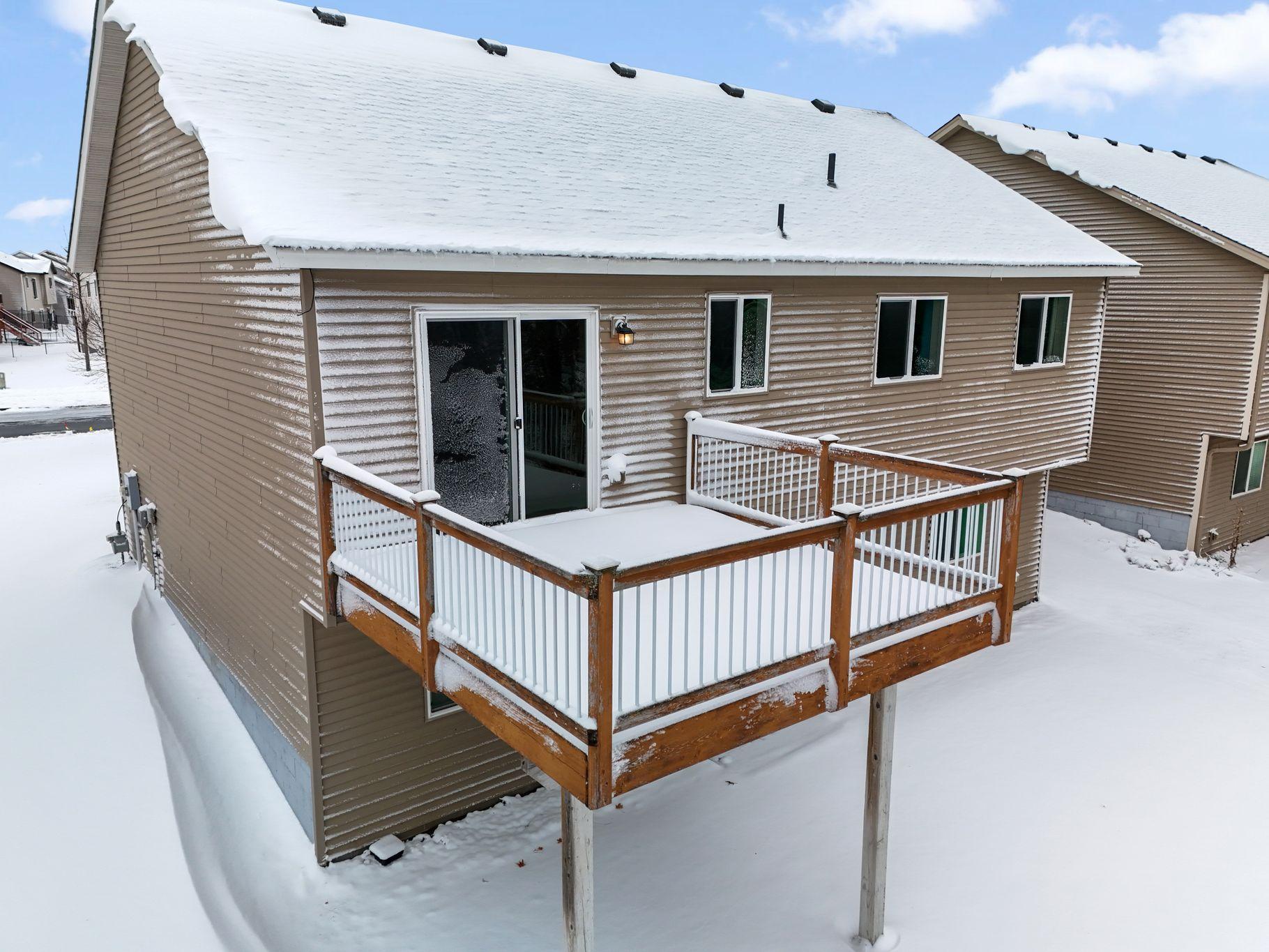 12345 Midway Circle NE