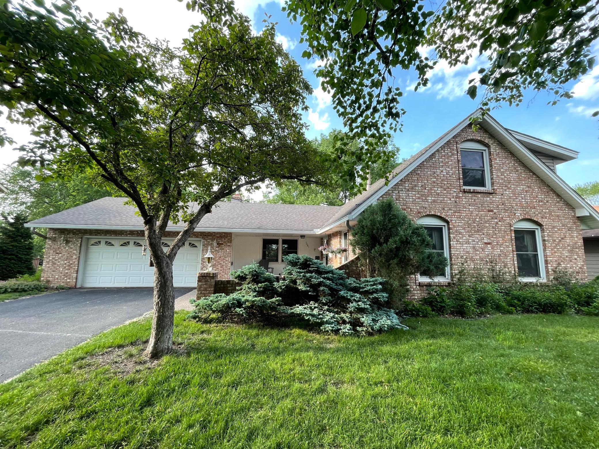 1281 Carlson Lake Lane